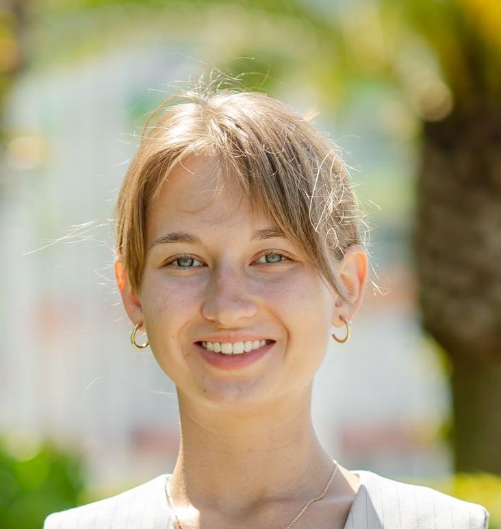 Александра Суслова