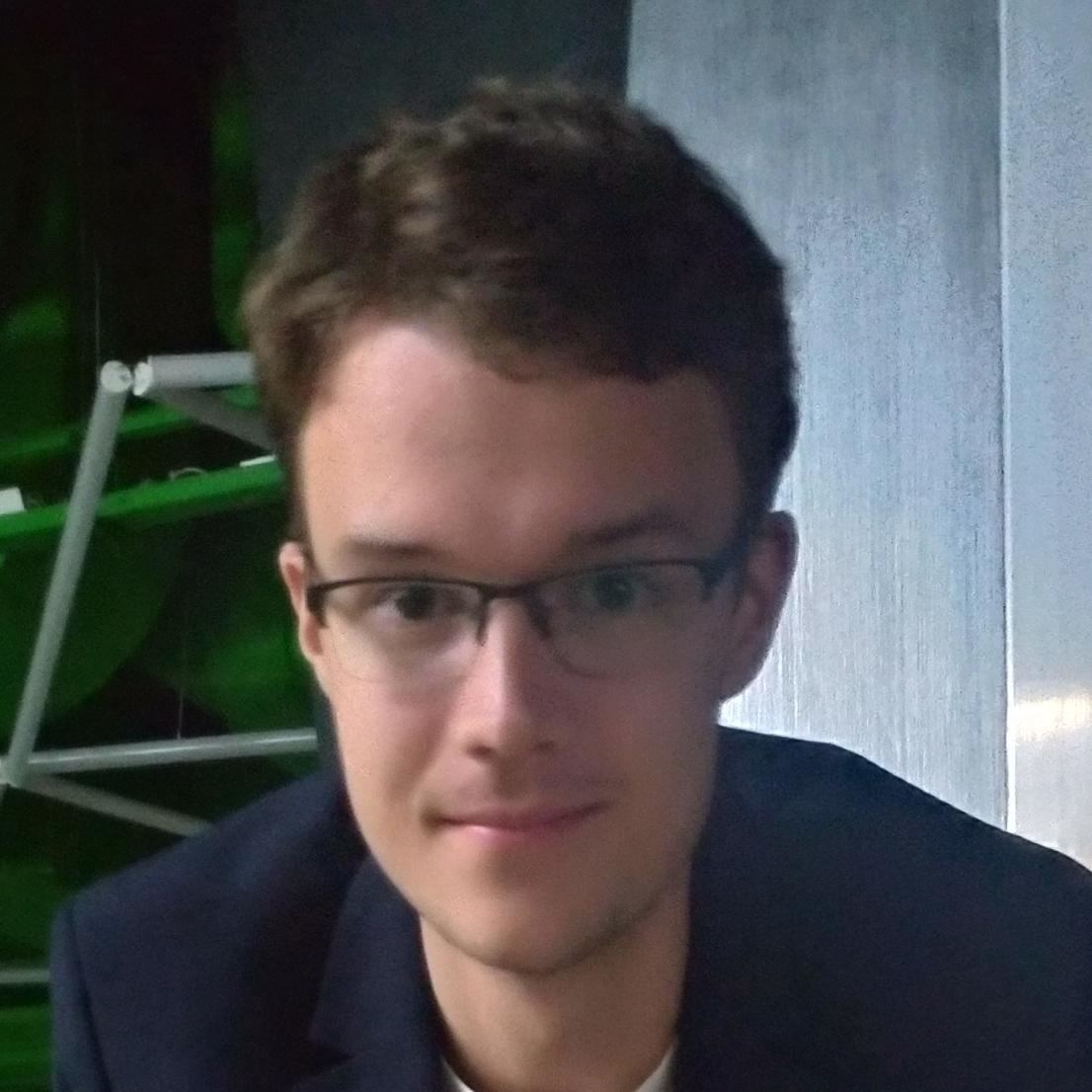 Илья Светлаков