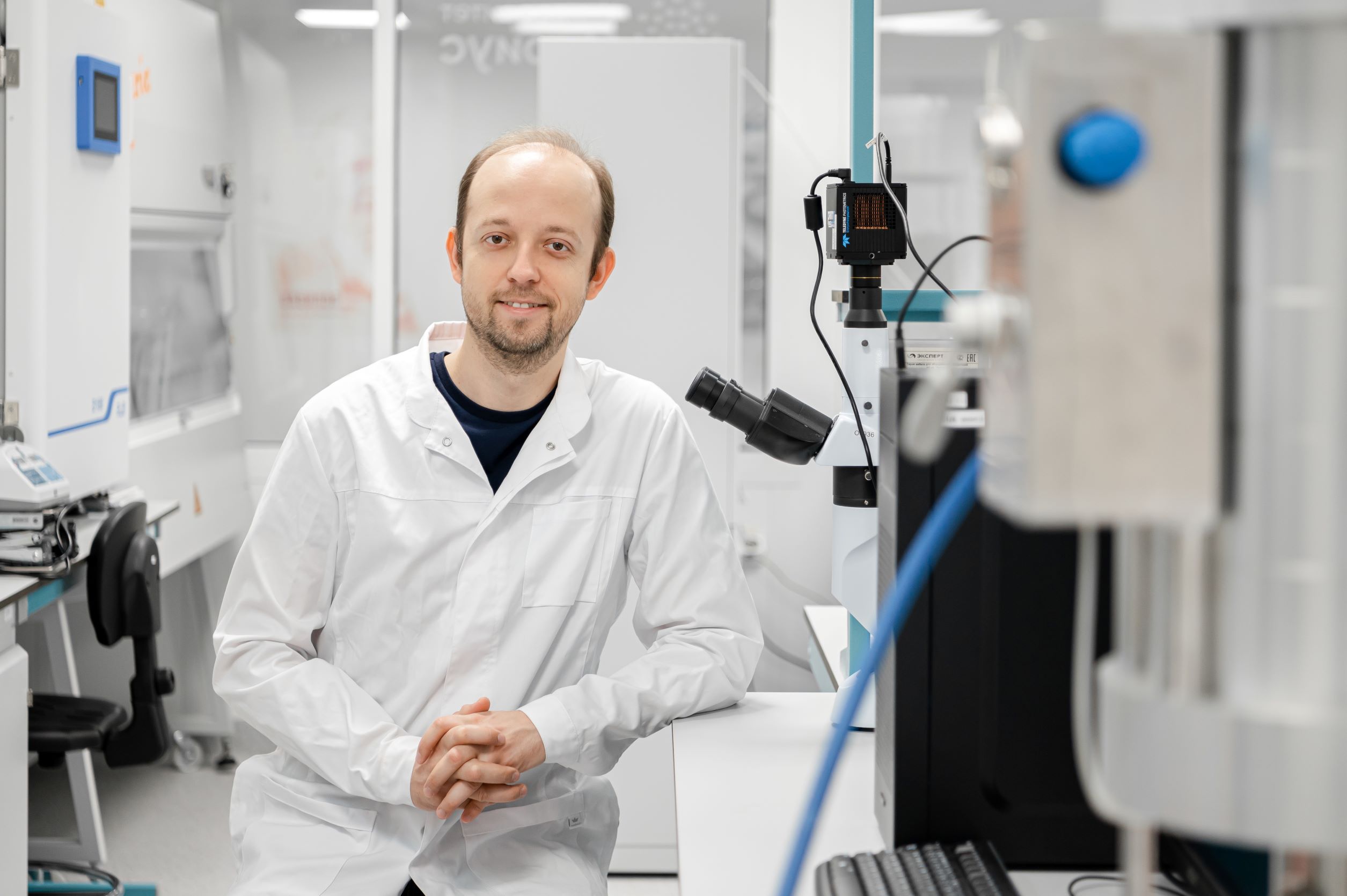 Учёный Сириуса Максим Никитин получил Государственную премию за механизм хранения и передачи данных в ДНК