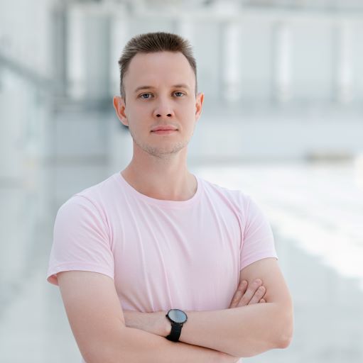 Илья Игоревич Ларин