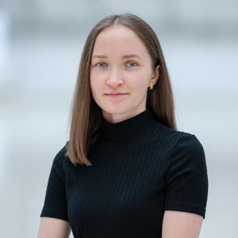 Елена Юрьевна Семенова