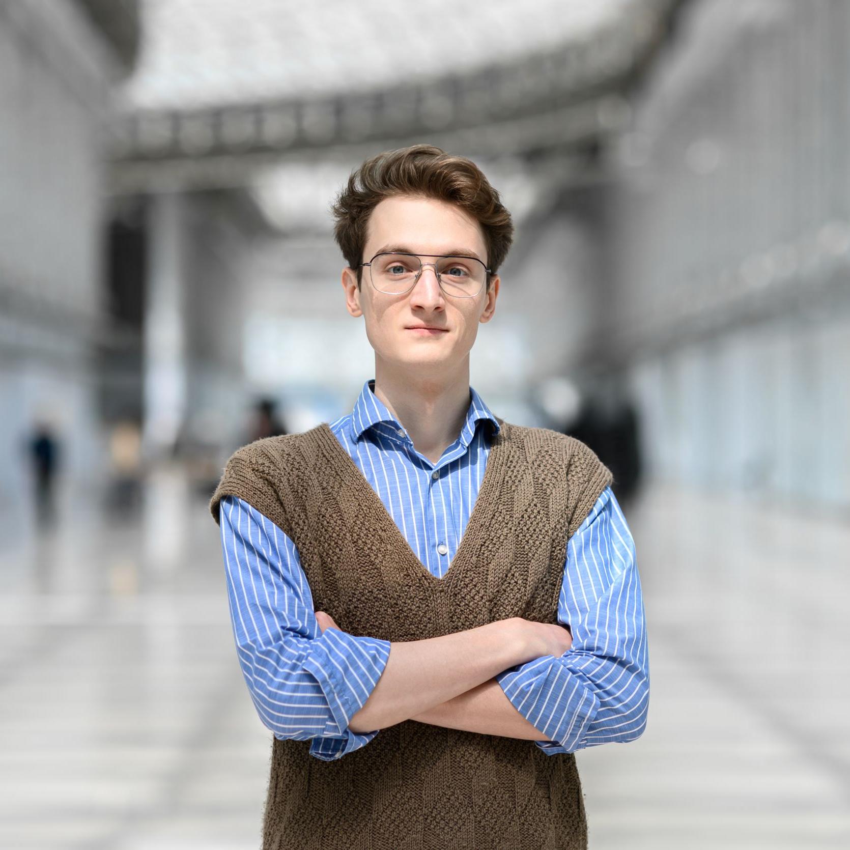 Олег Юрьевич Суменков