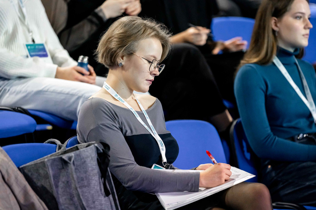 Z01_8715.jpg Z01_8715.jpg