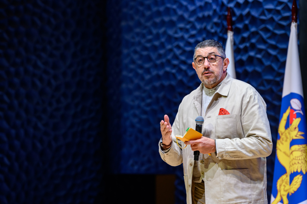 dmkukulnxzmzyckd5pyq3u22ekhff295.jpg dmkukulnxzmzyckd5pyq3u22ekhff295.jpg