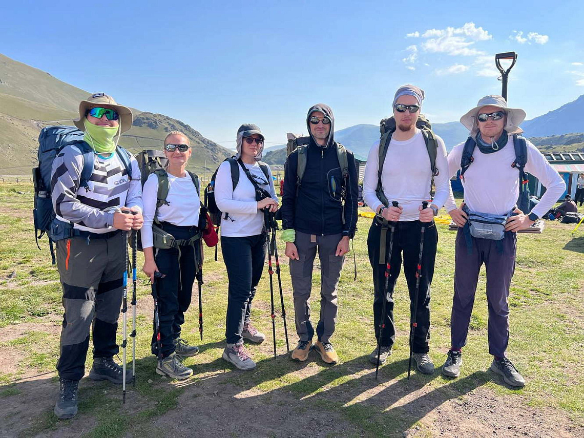 Научные сотрудники Университета «Сириус» отправились в экспедицию в Приэльбрусье